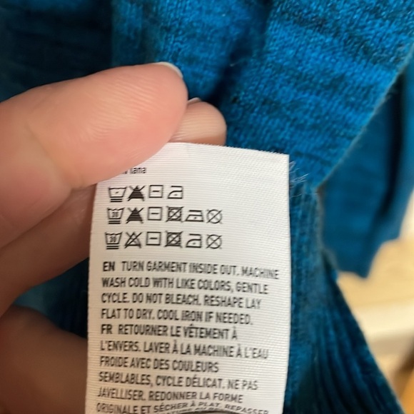 American Eagle size XL blue and black heather v-neck classic fit sweater - Picture 5 of 6